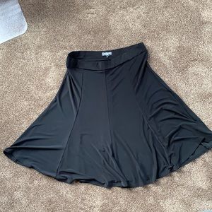 Women black stretch flounce skirt 1X